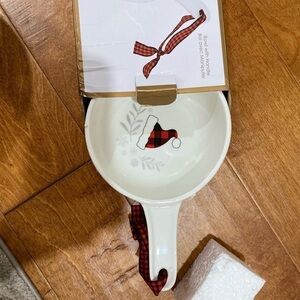 NEW Godinger Holiday Bowl Plaid Print Santa Hat with Handle and Ribbon 9…